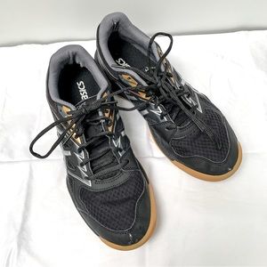 ASICS Men’s Upcourt 4 Sneakers.  Good Used Condition.  Size 10.5.